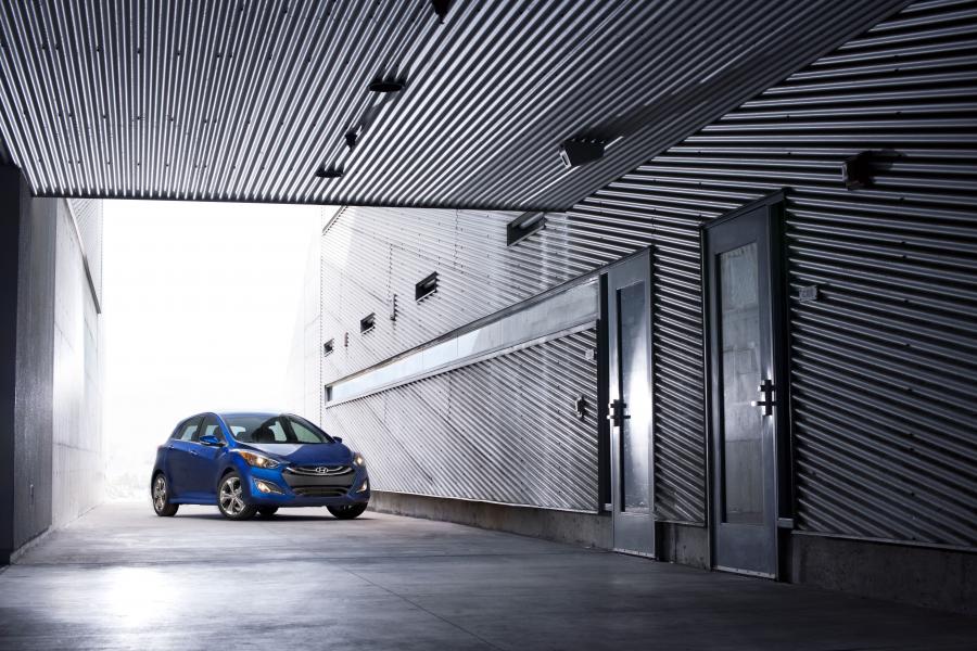  Hyundai Elantra GT 2012 года  (фото 53 из 151)